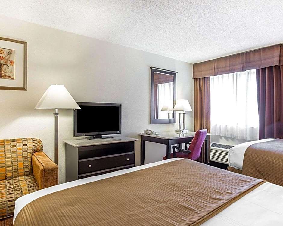Quality Inn & Suites Coliseum