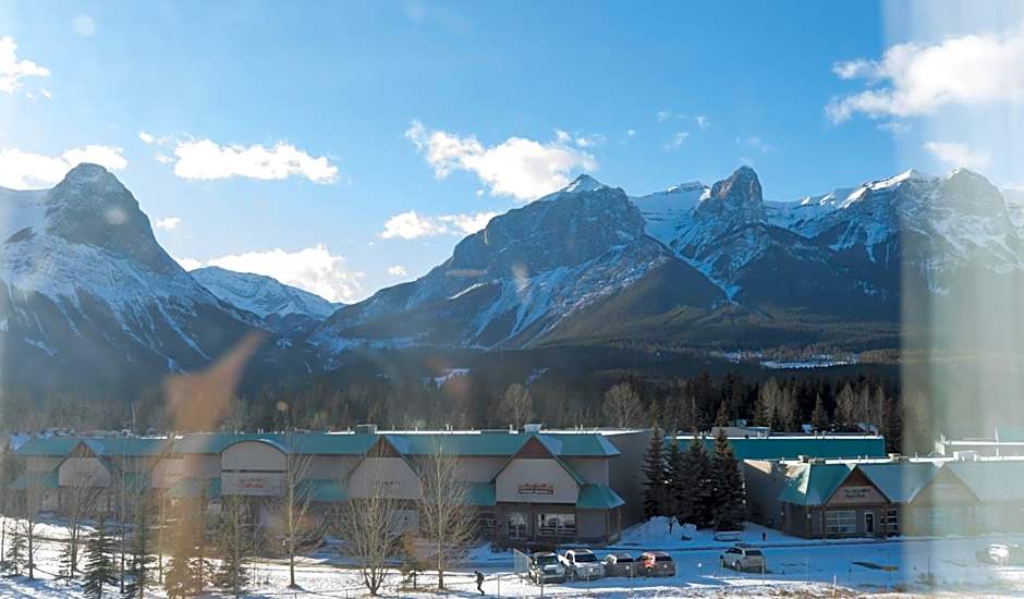 Super 8 Canmore