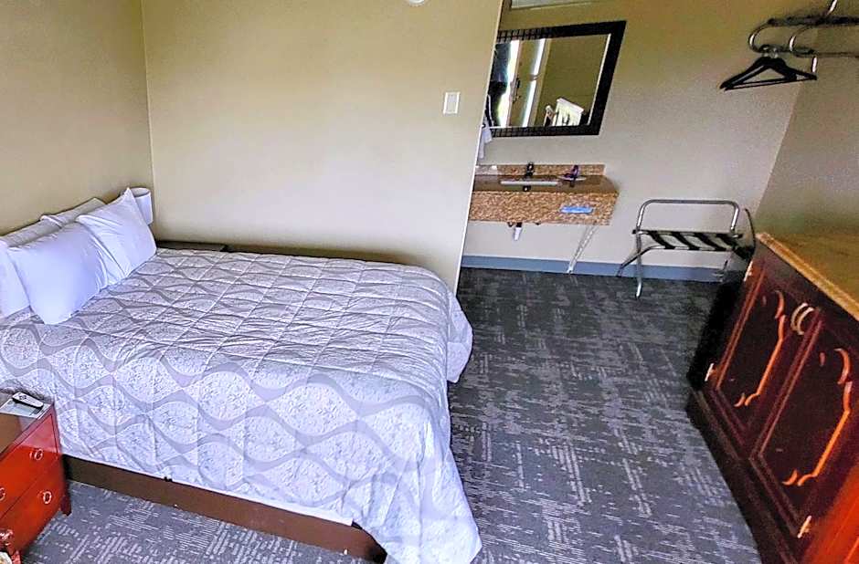Queen City Inn