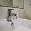 Shin Sei Bashi Hotel