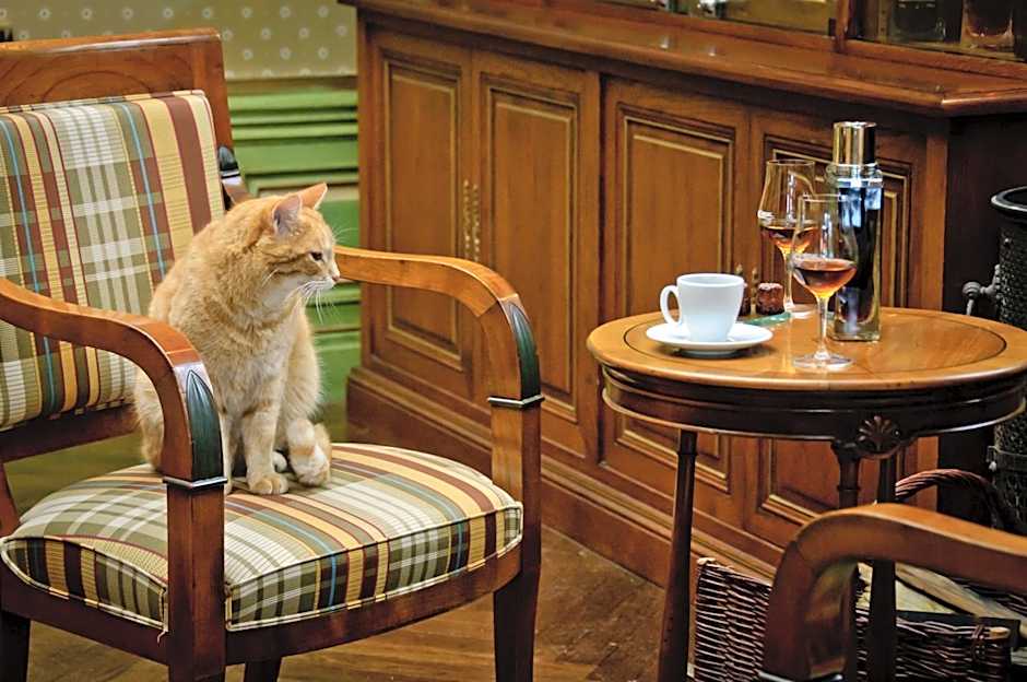 Hotel L'Yeuse - Les Collectionneurs