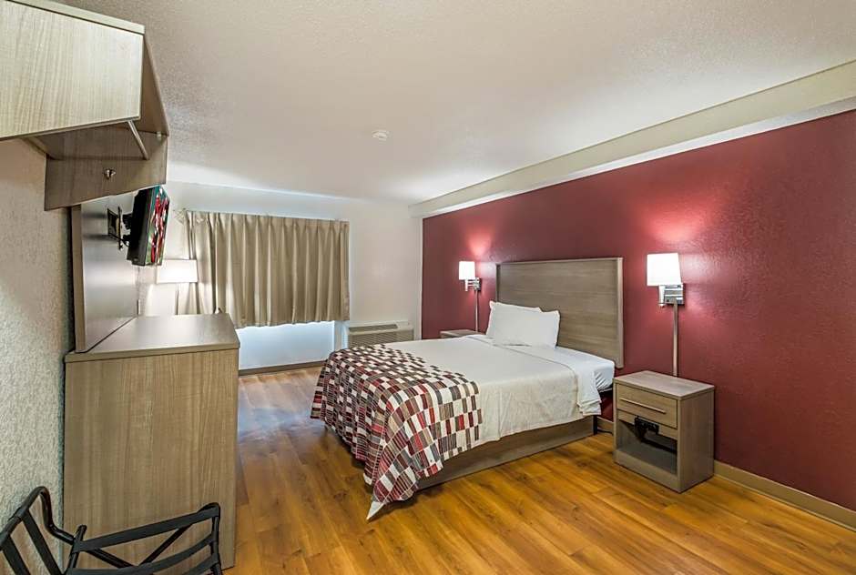 Red Roof Inn Rochester - Airport