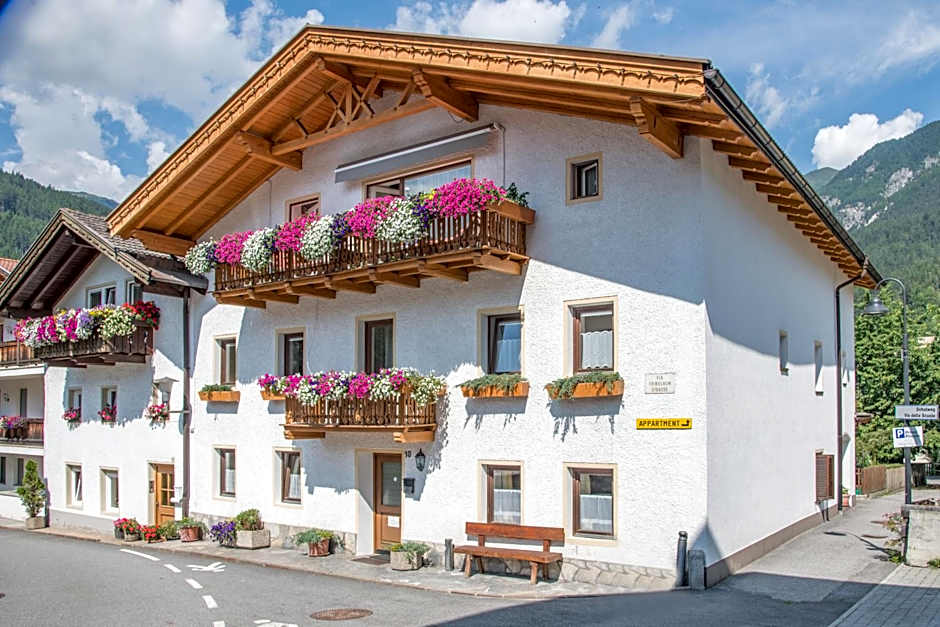 Apartments Heidenberger Delle Scuole