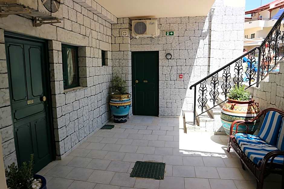 Diogenis Blue Palace