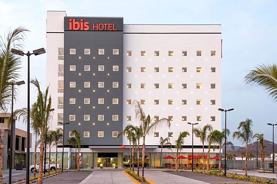Ibis Mazatlan Marina