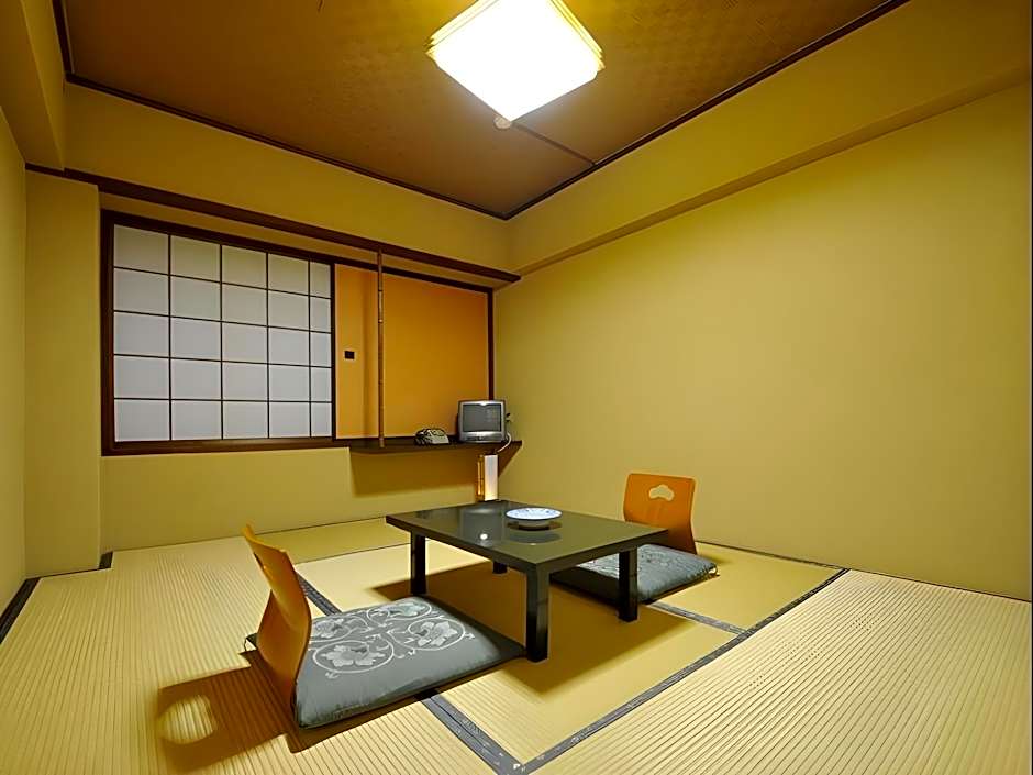 Nakayasu Ryokan