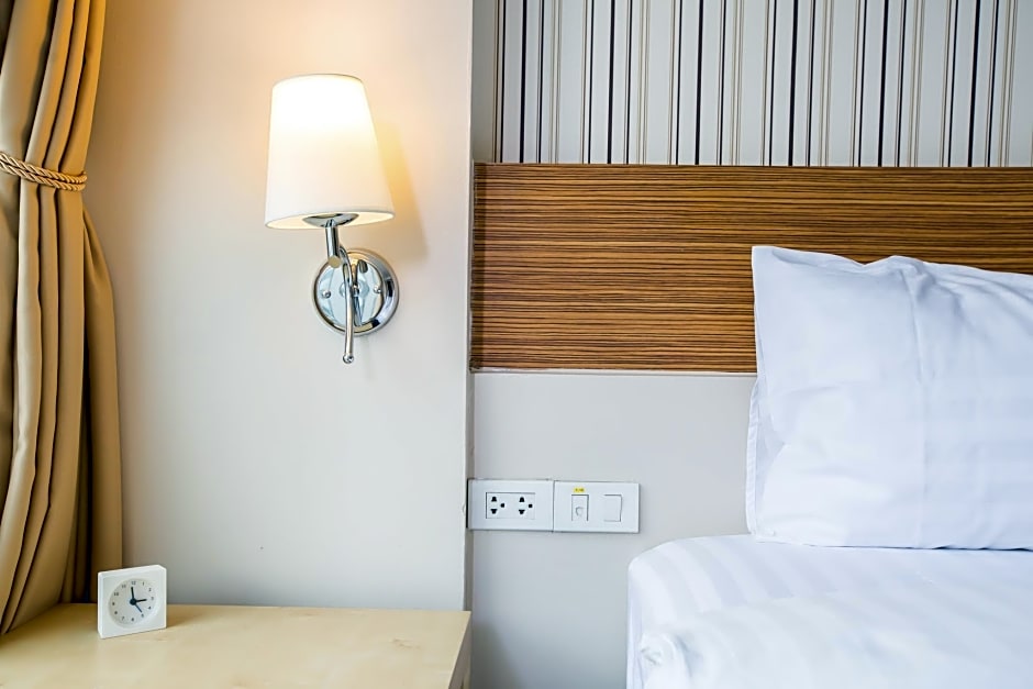 Snooze Hotel Thonglor Bangkok