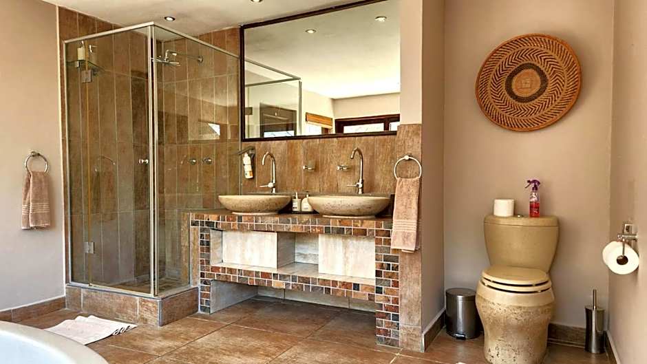 Morokolo Safari Lodge Self-catering