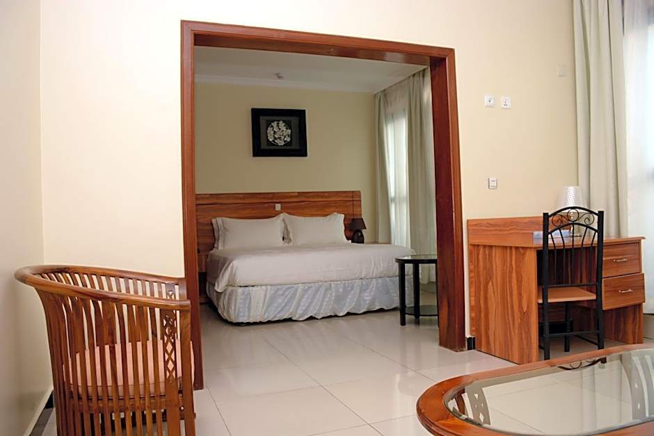 Photo 1 of 7 of Junior Suite, Mountain View