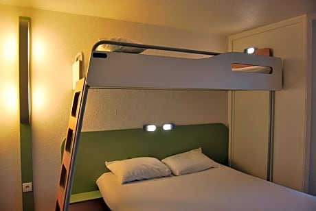 Double Room with Bunk Bed