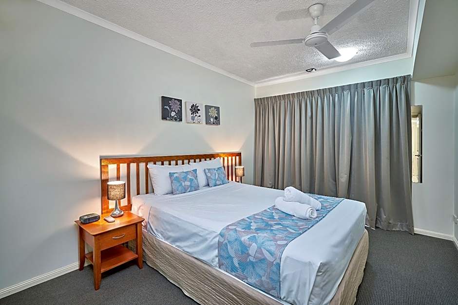Photo 1 of 6 of 1 Bedroom Apartment
