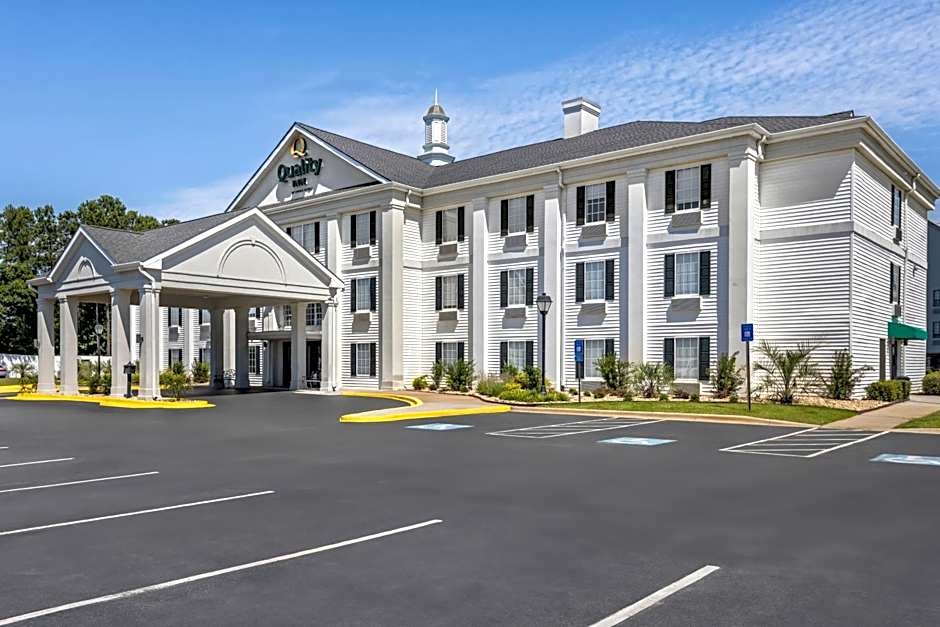 Quality Inn Pooler - Savannah I-95
