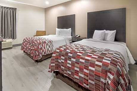 Deluxe Double Room with Two Double Beds - Disability Access/Non-Smoking
