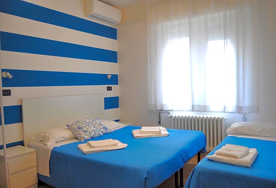 Hotel Susy - Bakery & Gluten Free Home Made - direttamente su viale Dante a due passi dal mare