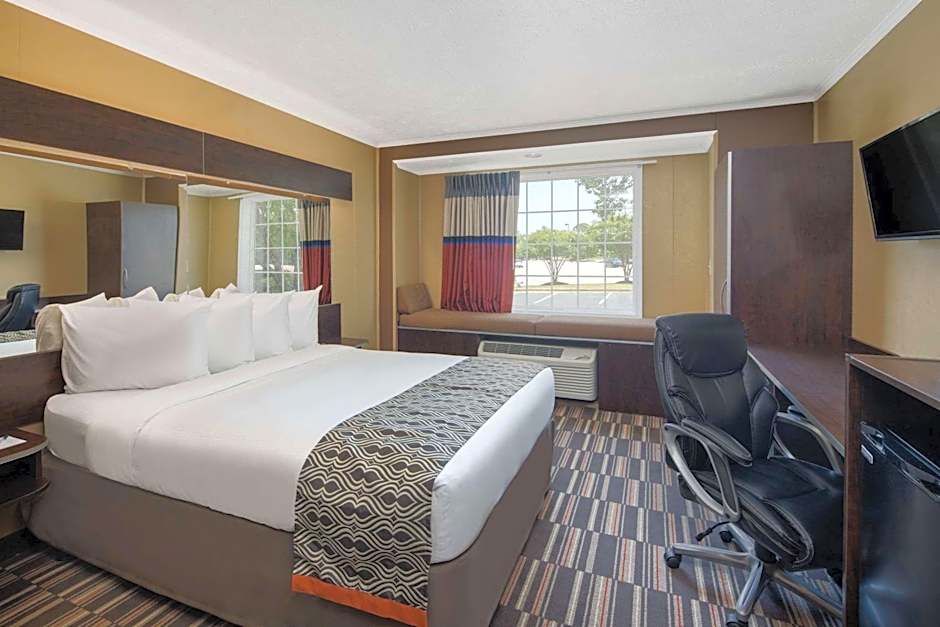 Microtel Inn & Suites by Wyndham Columbia Two Notch Rd Area