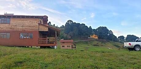 CABAÑAS COLINAS de SAN NICANOR