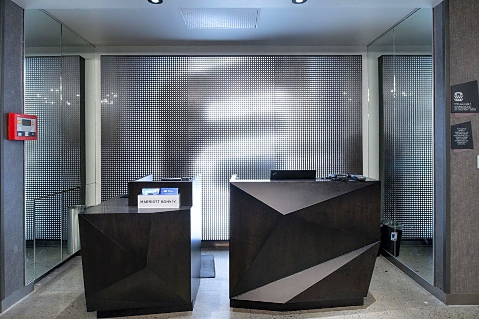 Aloft Charlotte Airport