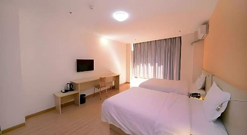 7 Days Inn Harbin West Station Wanda Plaza