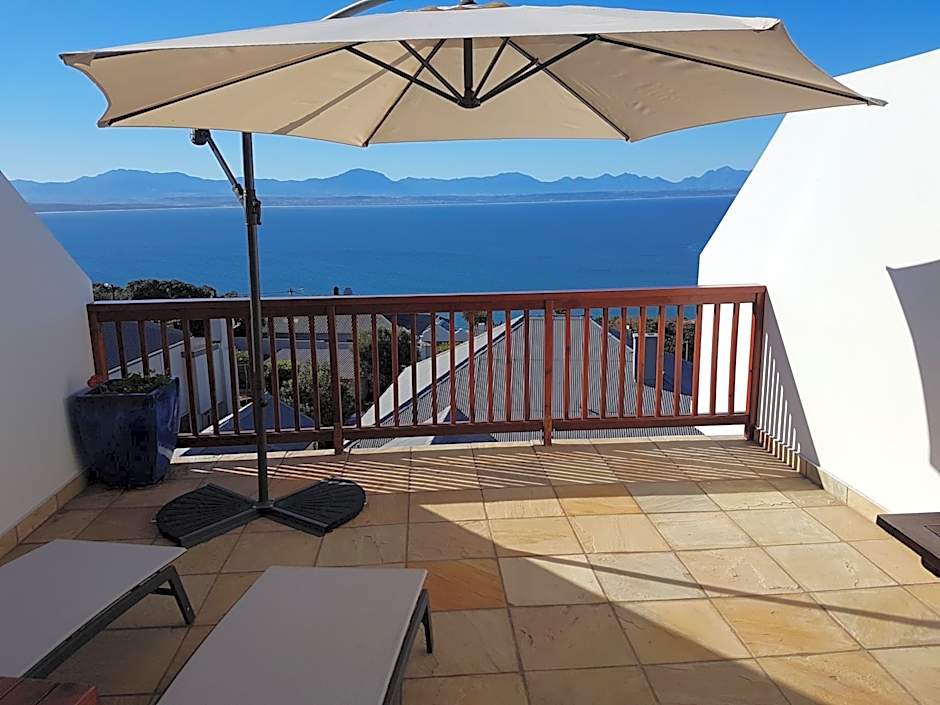 Aquamarine Guest House