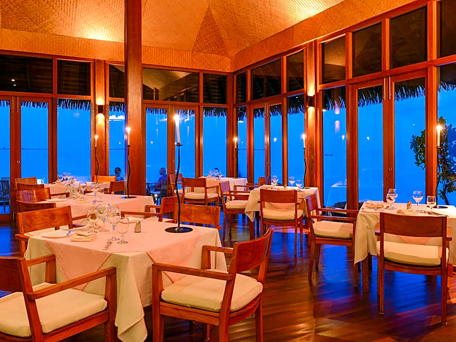 Adaaran Prestige Water Villas – 24hrs Dine around Premium All inclusive 