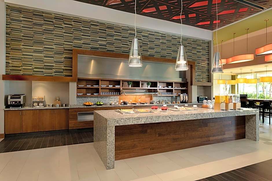 Hyatt Place Bayamon
