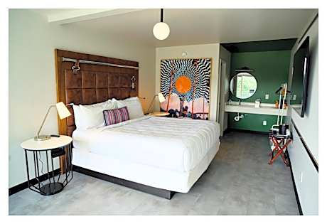 King Room - Courtyard View