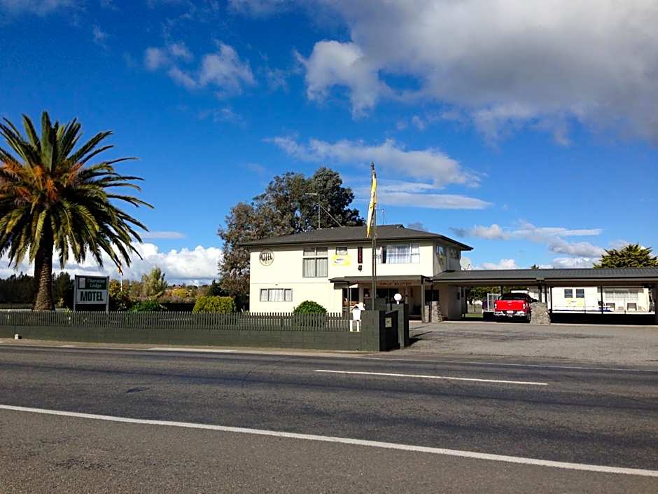 Thornton Lodge Motel