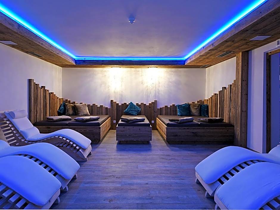 Hotel Purvita - Ski In Ski Out - Infinity Pool