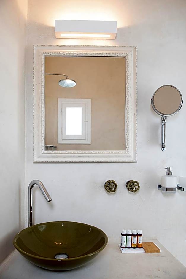 Archipelago Sifnos - Seaside Accommodation