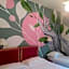 LH Hotel Arca Street Art