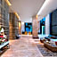 The Den Bengaluru, Lxr Hotels & Resorts
