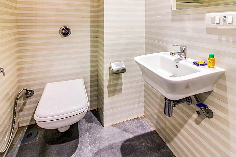 FabHotel RK International - Nr. Mumbai International Airport