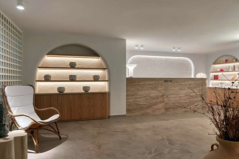 Patmos Aktis Suites & Spa