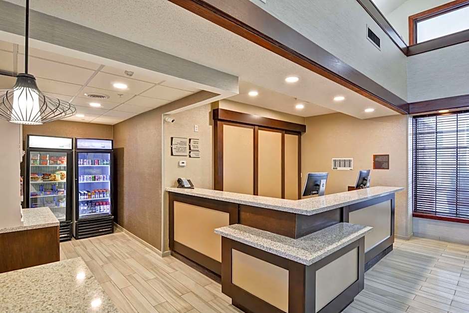 Homewood Suites By Hilton Kansas City/Overland Park