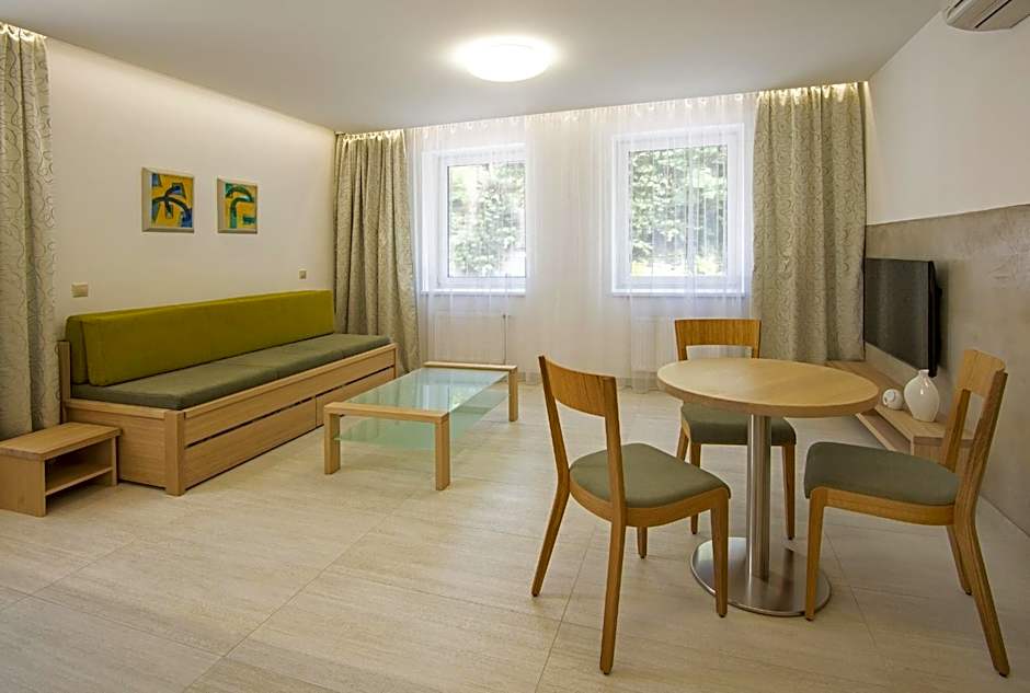 HOTEL A RESTAURACE U STAVAŘE