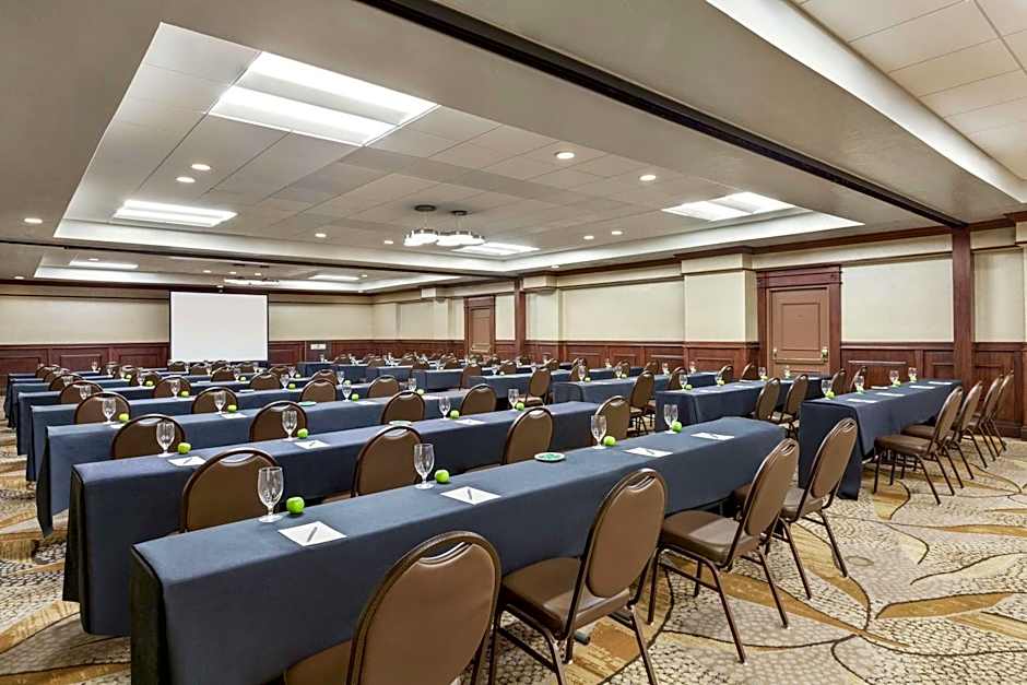 Embassy Suites by Hilton Santa Ana Orange County Airport