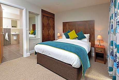 Junior Suite (1 Adult)