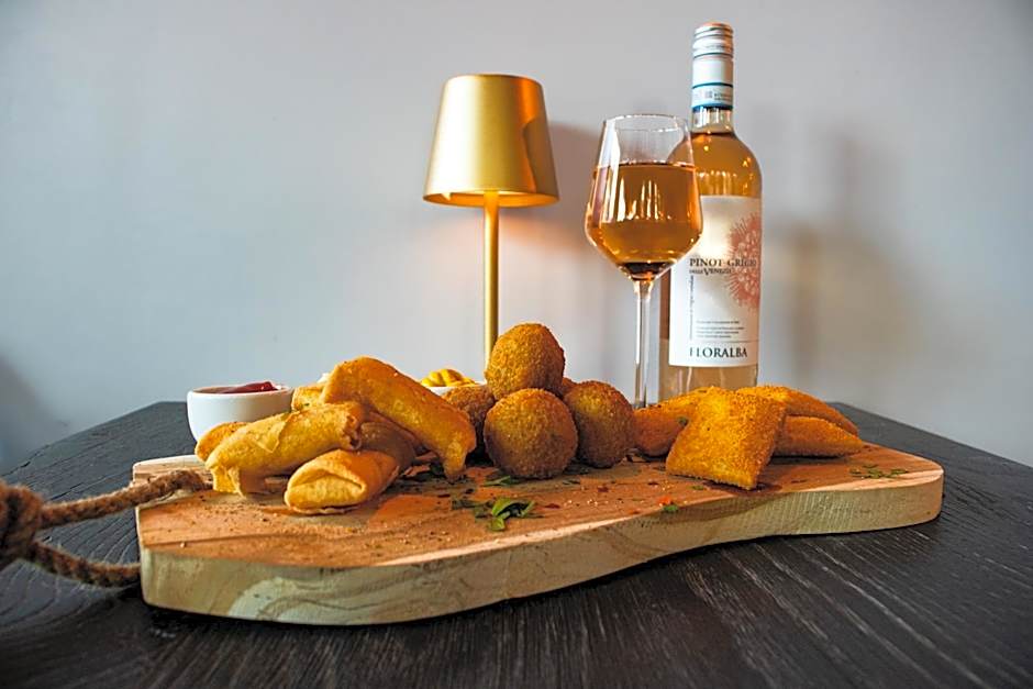 Grand Hotel Downtown