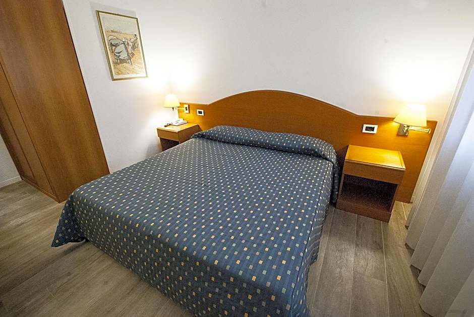 Hotel Italia