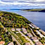Canandaigua Lake Retreat with view and private beach access, foliage, hike, and Ski