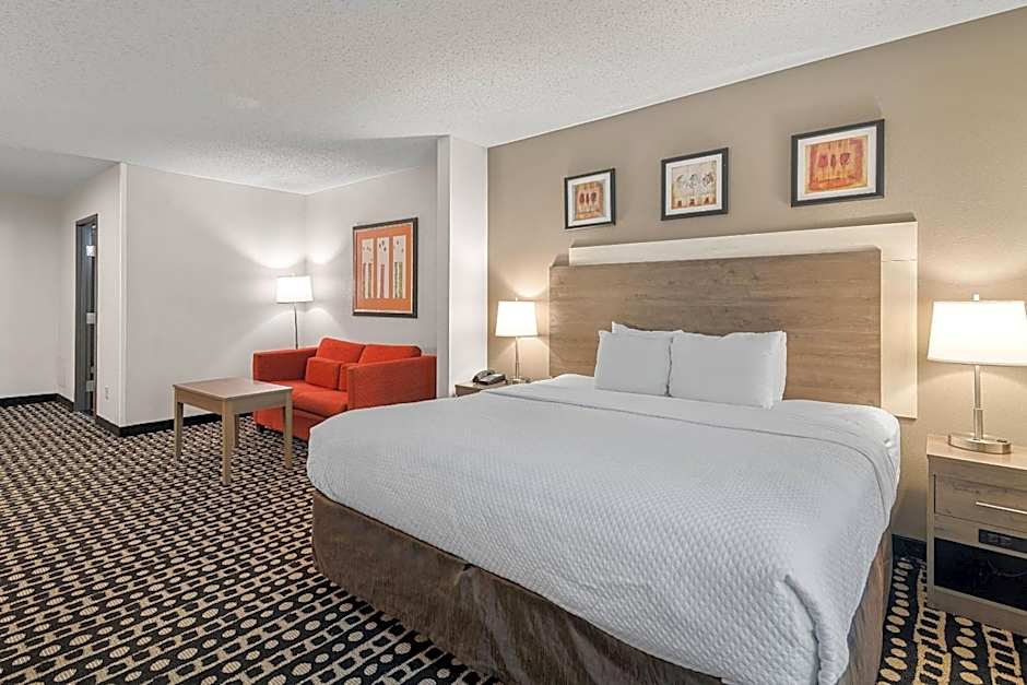 Quality Suites Stratford