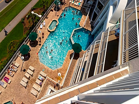 Majestic Sun By Seascape Resort