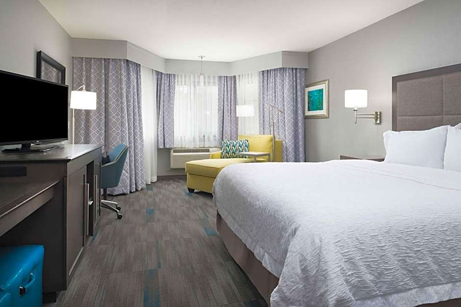 Hampton Inn By Hilton Monterey