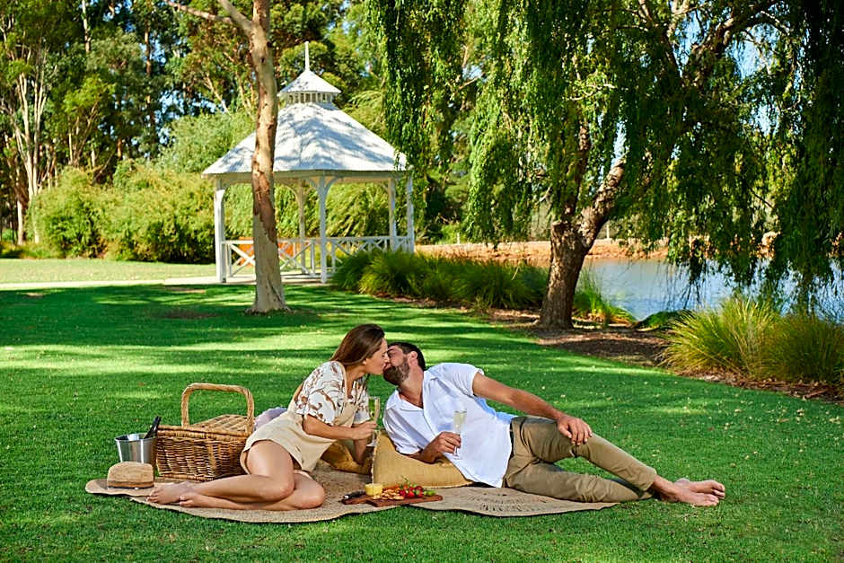 Eight Willows Retreat