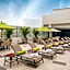Wyndham Guayaquil, Puerto Santa Ana