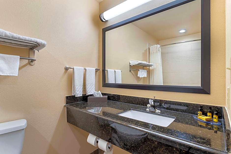 Best Western Plus Goliad Inn & Suites