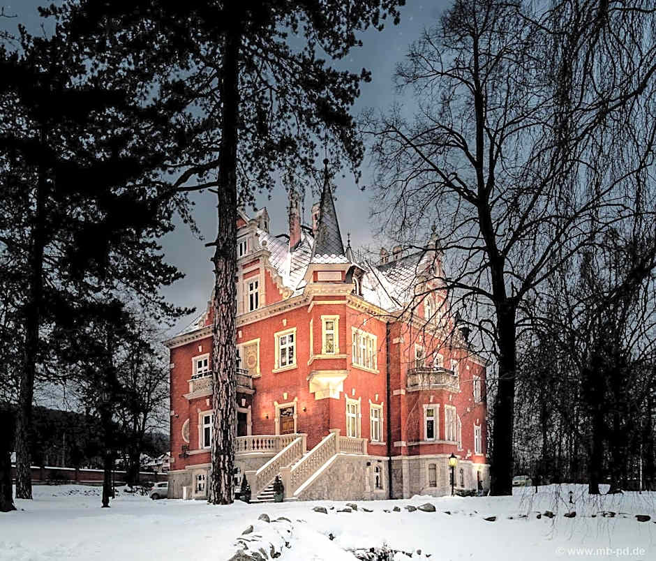 Hotel Dębowy Biowellness & SPA Góry Sowie