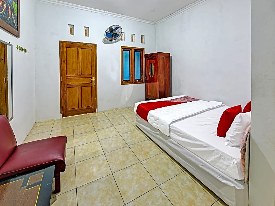 SPOT ON 91372 Wisma Bulin