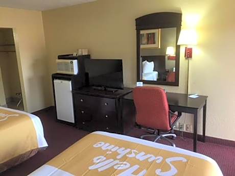 Double Room - Disability Access/Non-Smoking