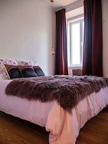 Deluxe Double Room with Bath